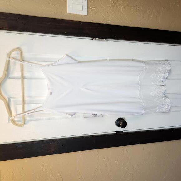 Jody White Spaghetti Strap Slip Dress with lace- Size XL NWT - Picture 5 of 7